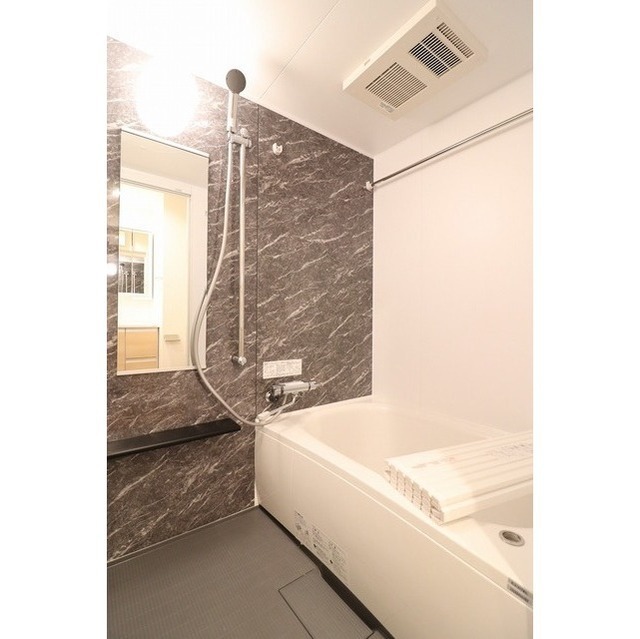 バス・シャワールーム　★お部屋探しはオールマイト不動産までご相談下さい♪