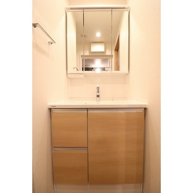 玄関　★お部屋探しはオールマイト不動産までご相談下さい♪