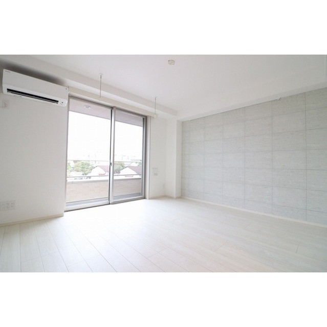 居室・リビング　★お部屋探しはオールマイト不動産までご相談下さい♪