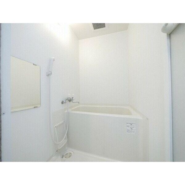 バス・シャワールーム　きれいなお風呂で快適バスタイム♪