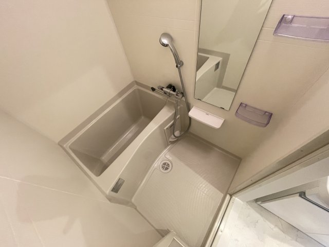 バス・シャワールーム　お風呂です
