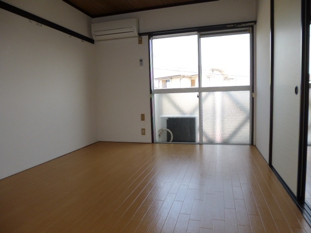 居室・リビング　洋室