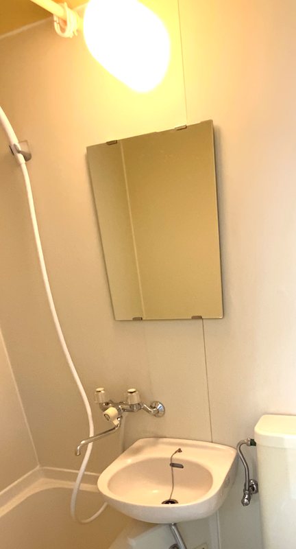 洗面設備　※他部屋の参考写真です