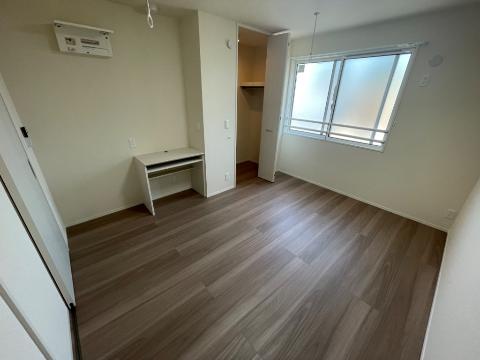 居室・リビング　寝室（イメージ）