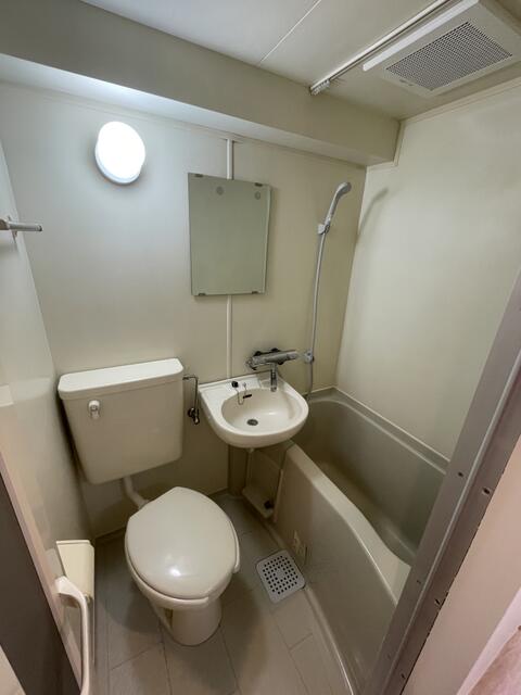 バス・シャワールーム　きれいなお風呂です