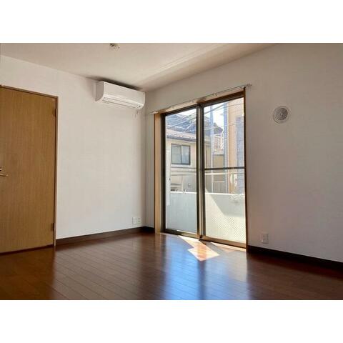 その他部屋・スペース　バルコニー付きの洋室♪