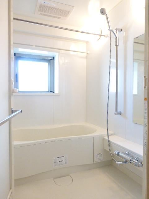 バス・シャワールーム　バス※別部屋参考写真