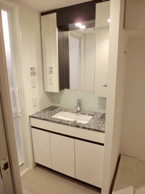 洗面設備　★独立洗面台★