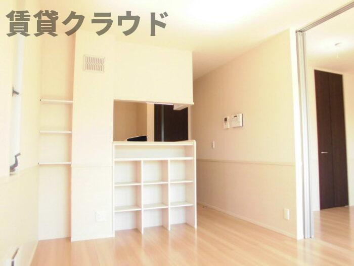 居室・リビング　ゆったり過ごせる居間です