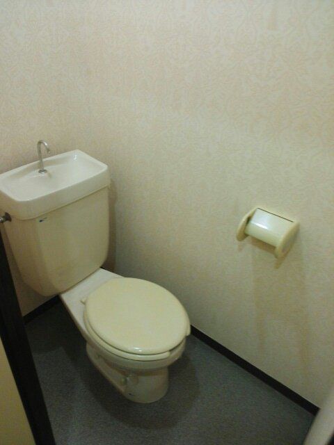 トイレ　トイレ