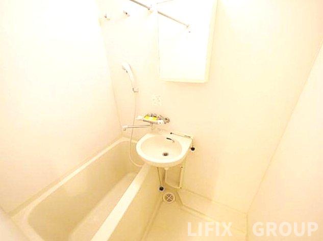 バス・シャワールーム　風呂