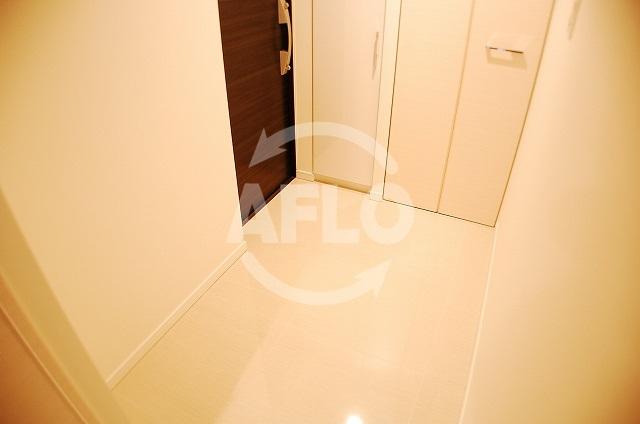 玄関　S-RESIDENCE難波Briller　玄関スペース