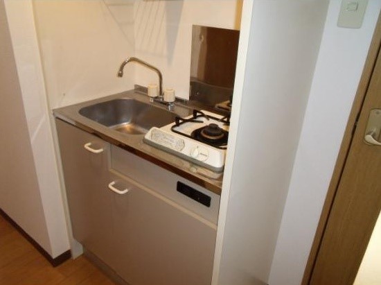 キッチン　弊社は全物件が仲介手数料半月分+税でご紹介可能です。