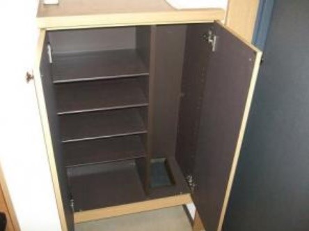 玄関　弊社は全物件が仲介手数料半月分+税でご紹介可能です。