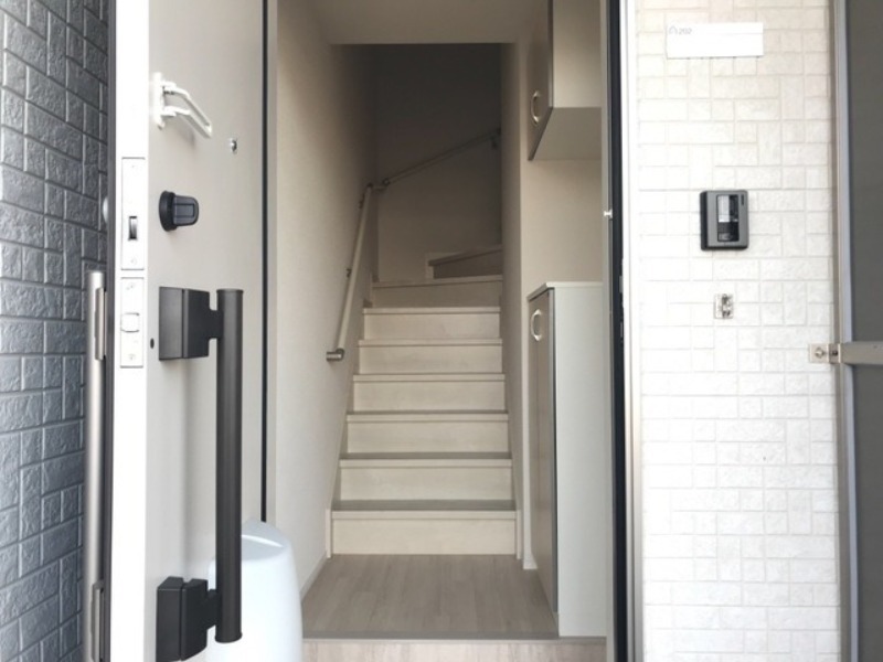 玄関　図面と現状に相違がある場合には現状を優先