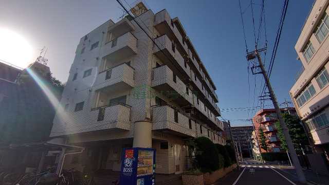 建物外観　アーデンハウス