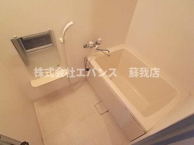 バス・シャワールーム　お風呂で日々の疲れを落としましょう