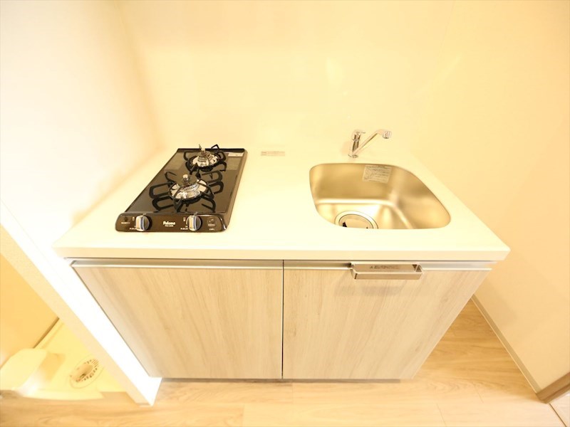 キッチン　システムキッチン（ガス2口コンロ付）　同仕様写真