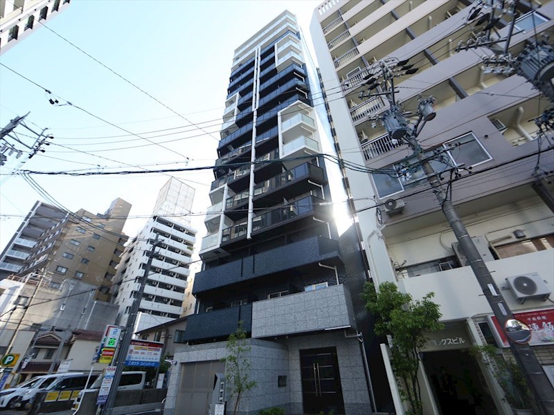 建物外観　外観　オートロック付　宅配ＢＯＸ有り　防犯カメラ有り