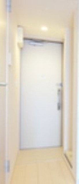玄関　別部屋同仕様タイプ
