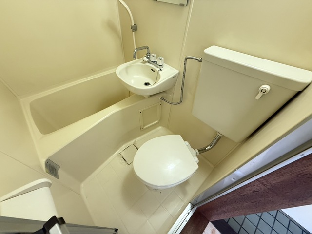 トイレ　別部屋参考写真です