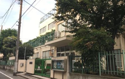 小学校　上神明小学校（小学校）まで216m