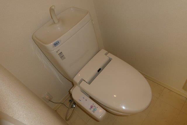 トイレ　ウォシュレット