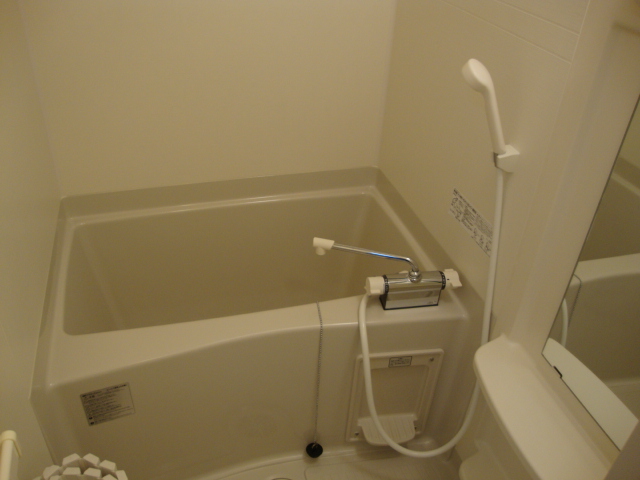バス・シャワールーム　バス（イメージ）