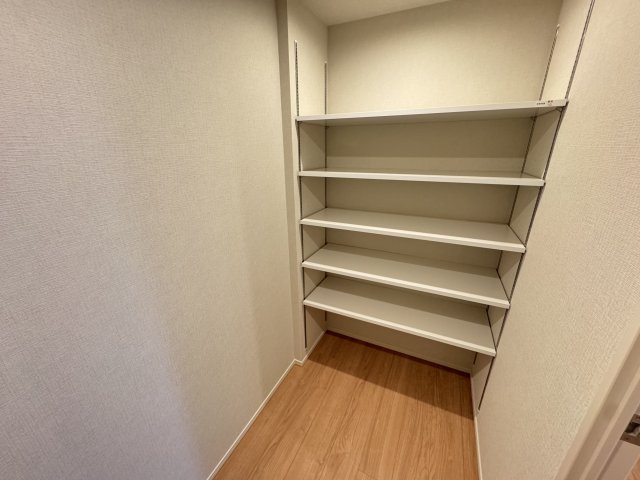 収納