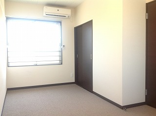 その他部屋・スペース　1Ｆフローリング　2Ｆカーペット