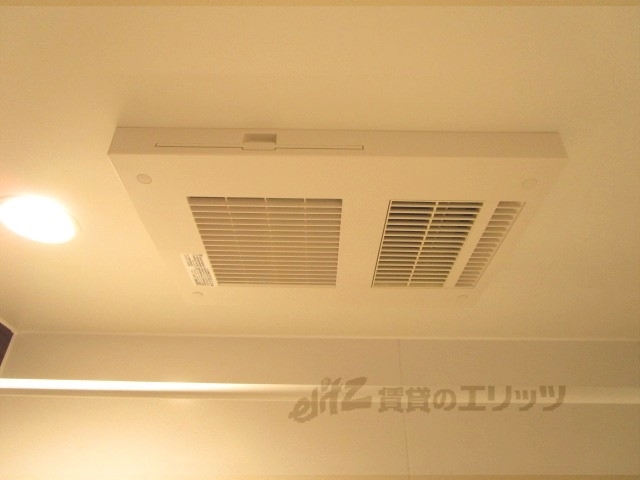 その他設備　浴室乾燥機