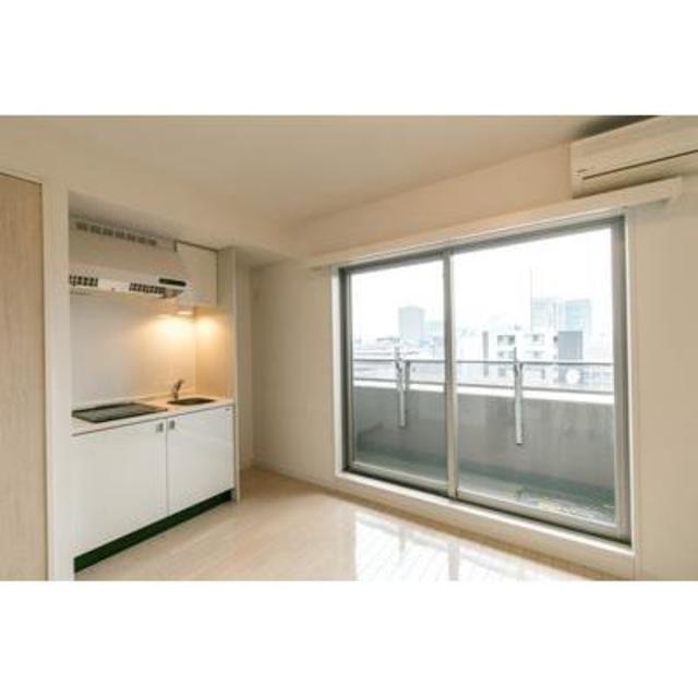 居室・リビング　内観