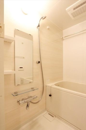 バス・シャワールーム　☆リラックスできるお風呂☆