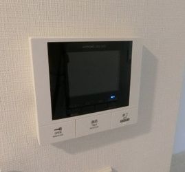 セキュリティ　☆安心のTVモニタ付きインターホン☆