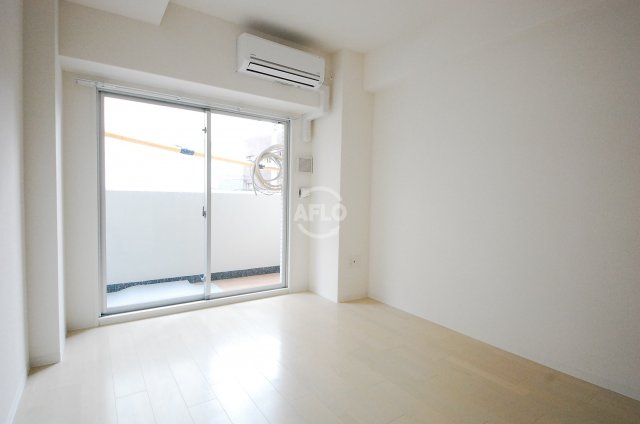 居室・リビング　レジュールアッシュ難波MINAMI-II　リビング