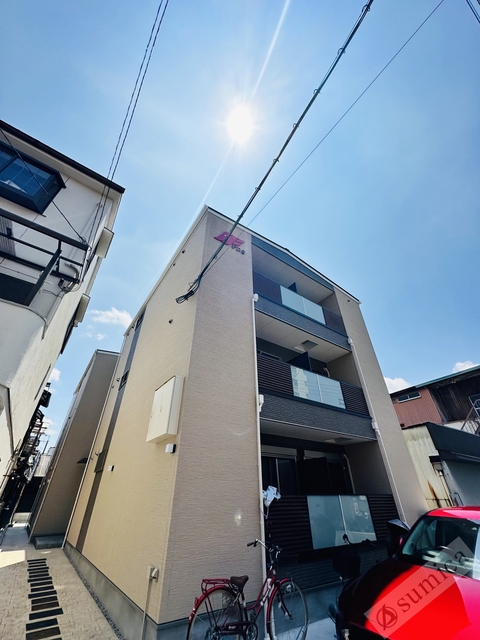 建物外観　おしゃれでモダンな外観です♪