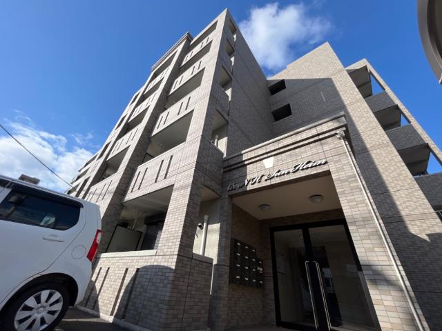 建物外観　外観写真（昼）