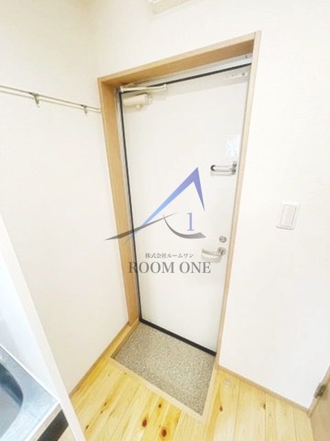 玄関　玄関です。