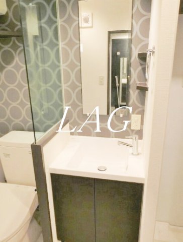 洗面設備　独立洗面台です。