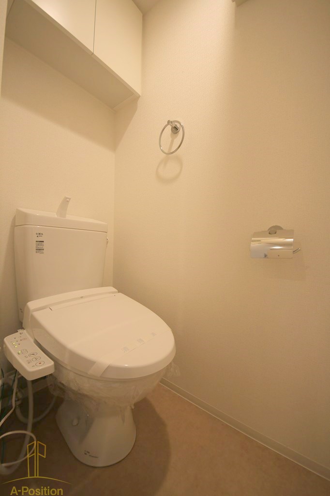 トイレ　セレニテ心斎橋グランデ