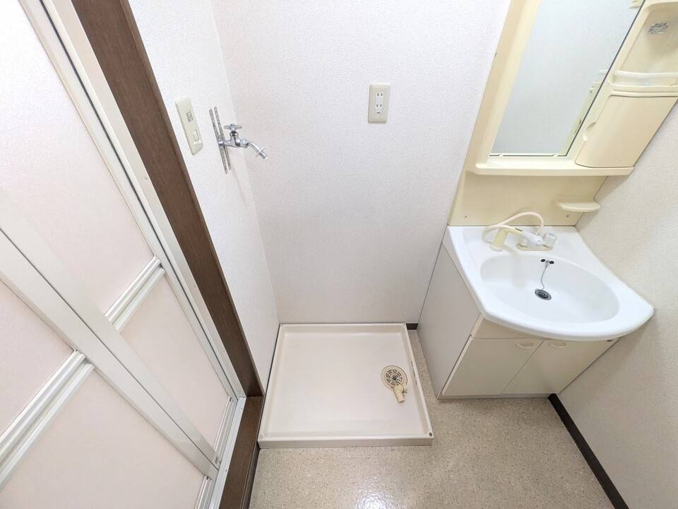 その他設備　洗濯機置場