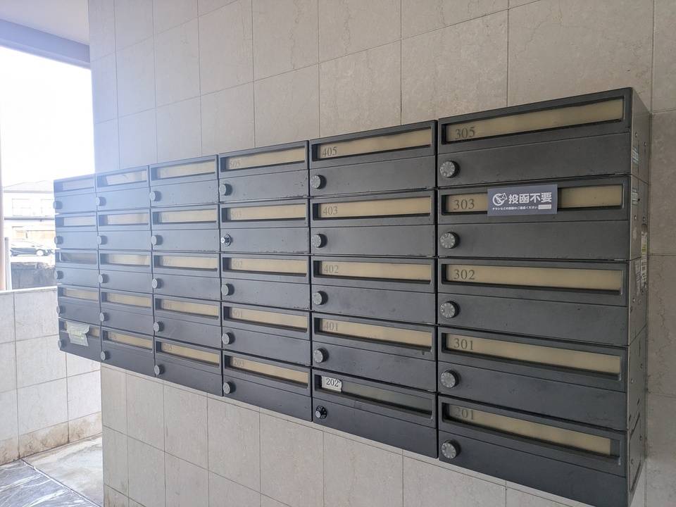 エントランス　メールBOX