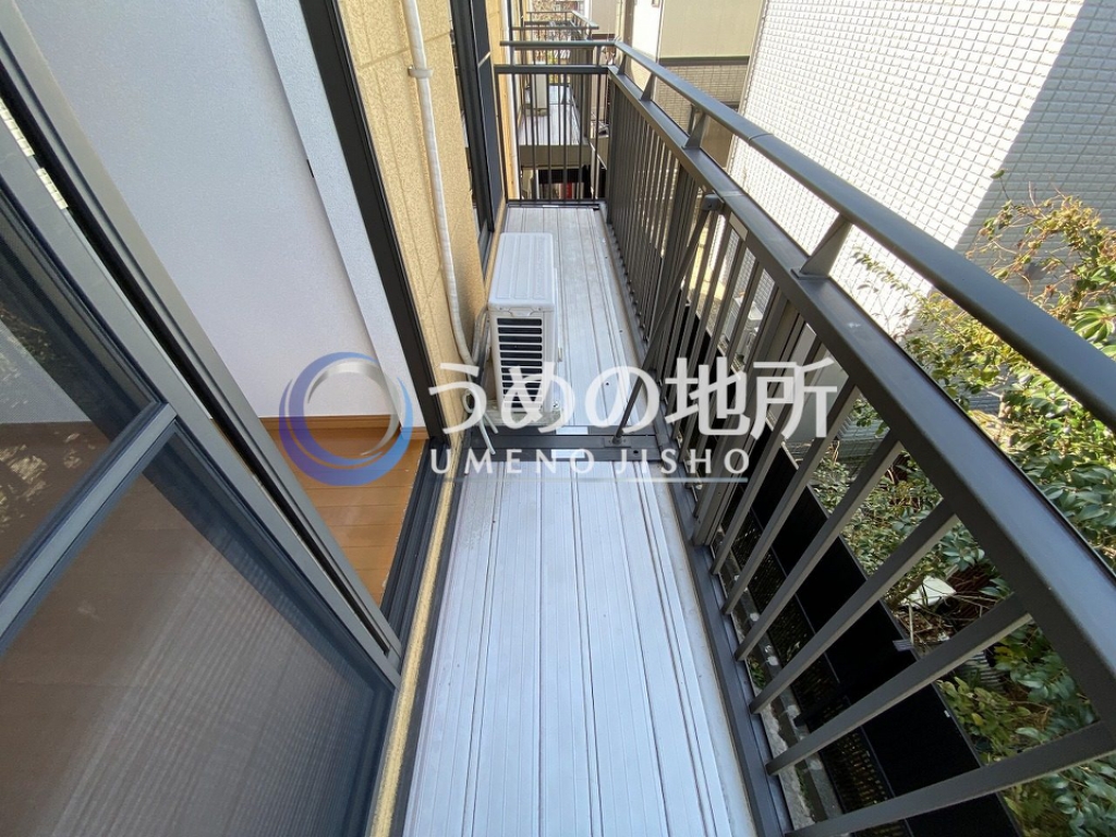 バルコニー　バルコニー