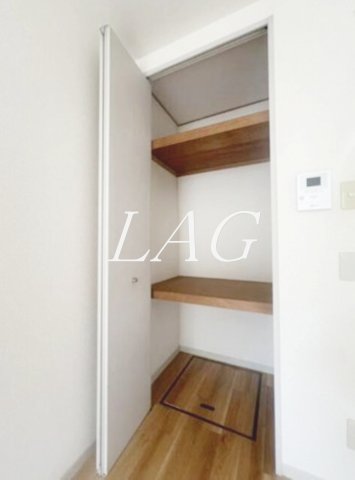 収納　シューズボックスです。