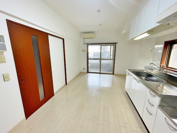 居室・リビング　★リビング9.10帖★(現況優先)