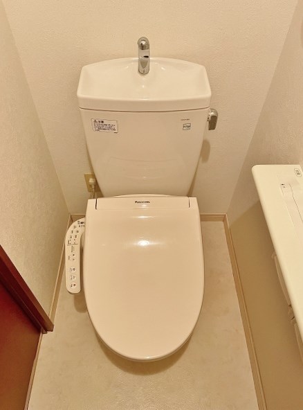 トイレ　★温水洗浄便座付トイレ★(現況優先)