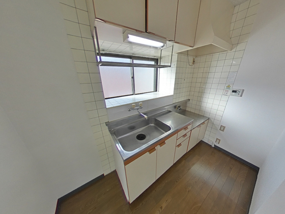 キッチン　※別部屋のお写真でございます。