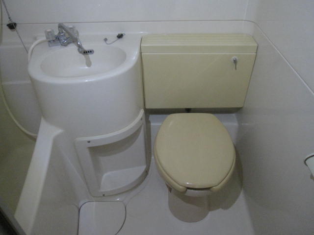 フォーシーズン連坊のトイレ写真