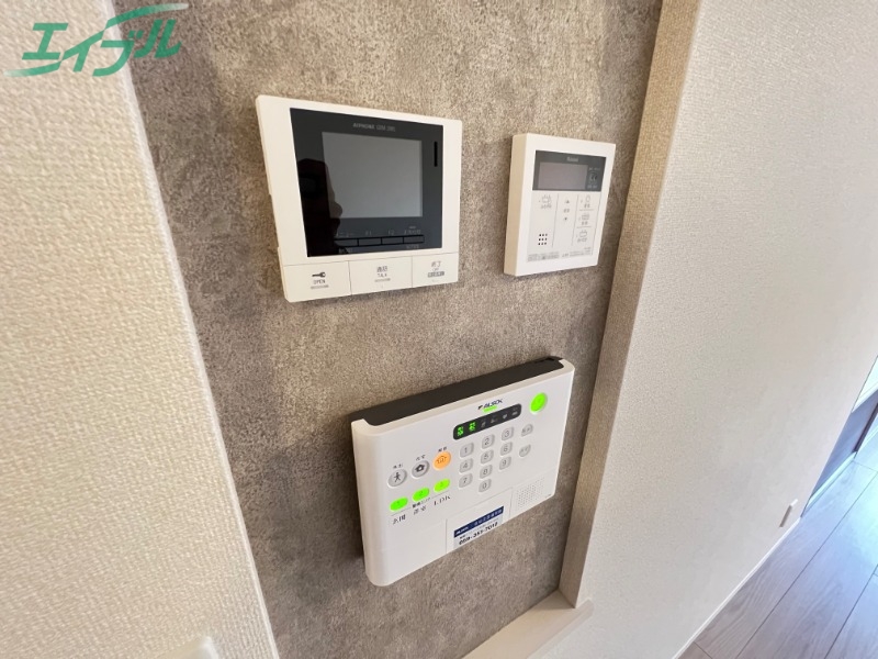セキュリティ　同型参考写真