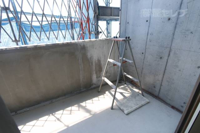 バルコニー　※２０１号室（西角・建築中）内装写真参照